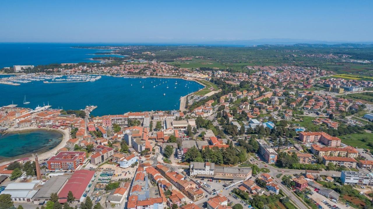 Apartment Narcisa With Terrace Umag Buitenkant foto